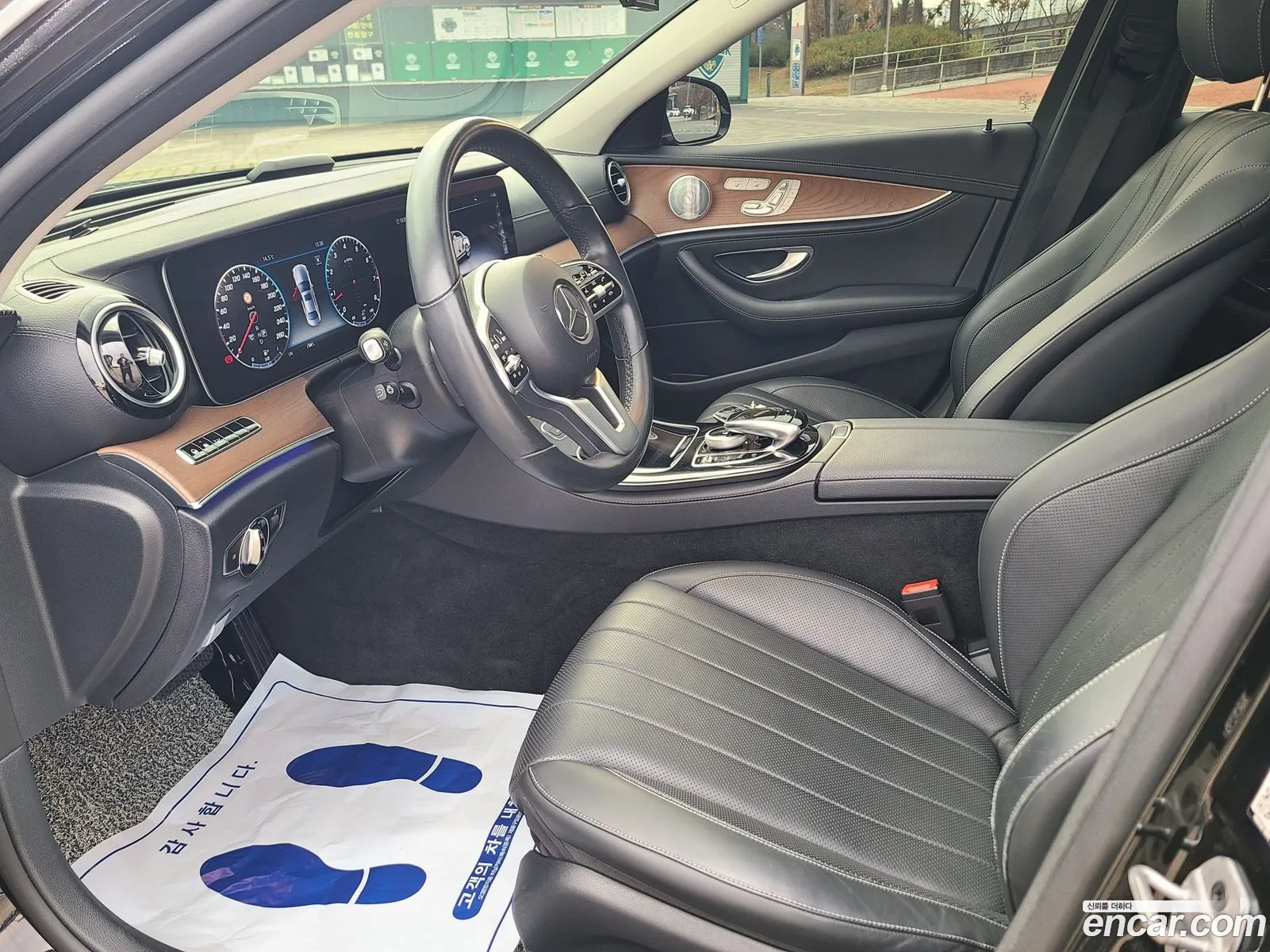 Mercedes-Benz E-Class W213 2020 — 3
