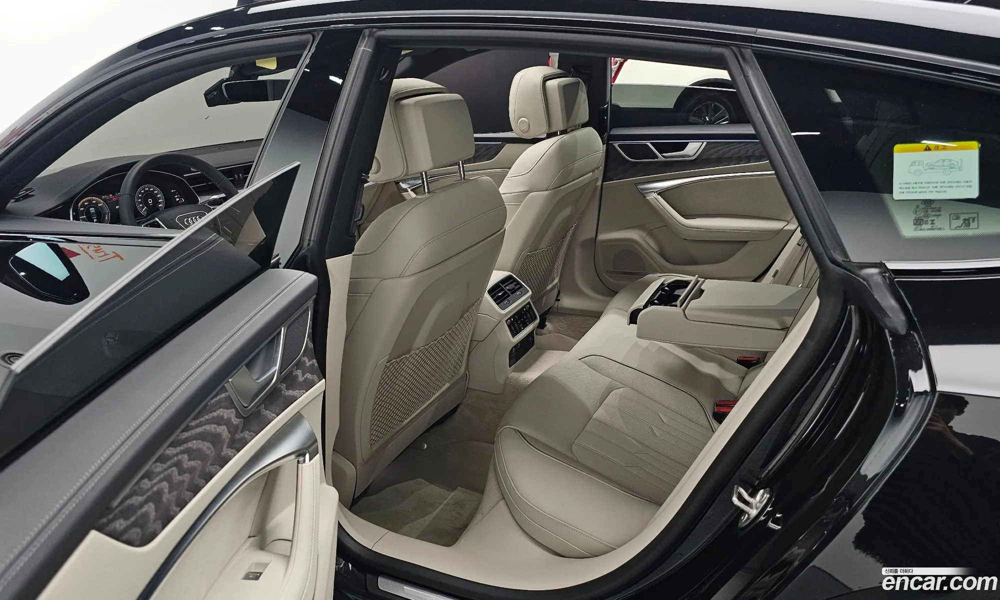 Audi A7 2025 WAUZZZF20SN037613 — 12