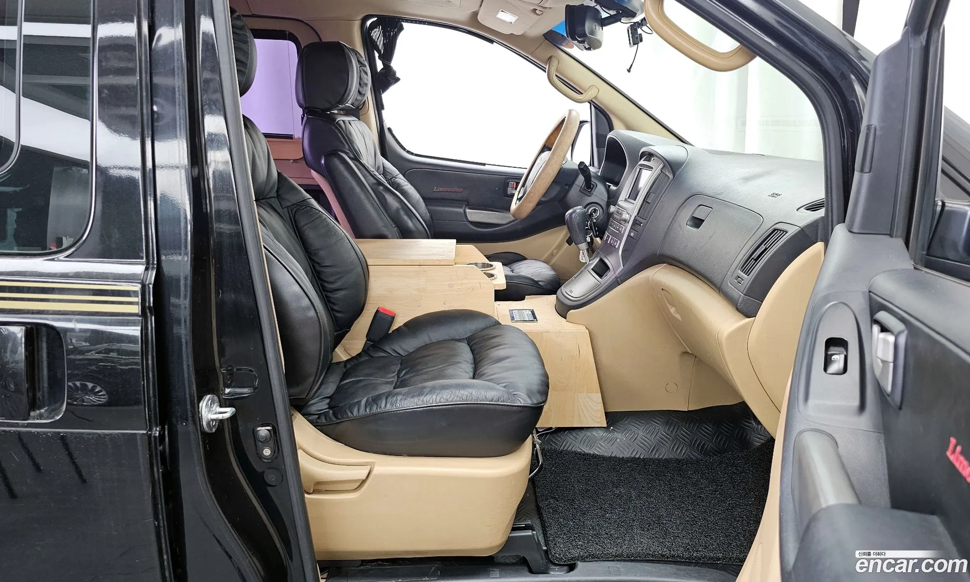 Hyundai Grand Starex 2010 — 18