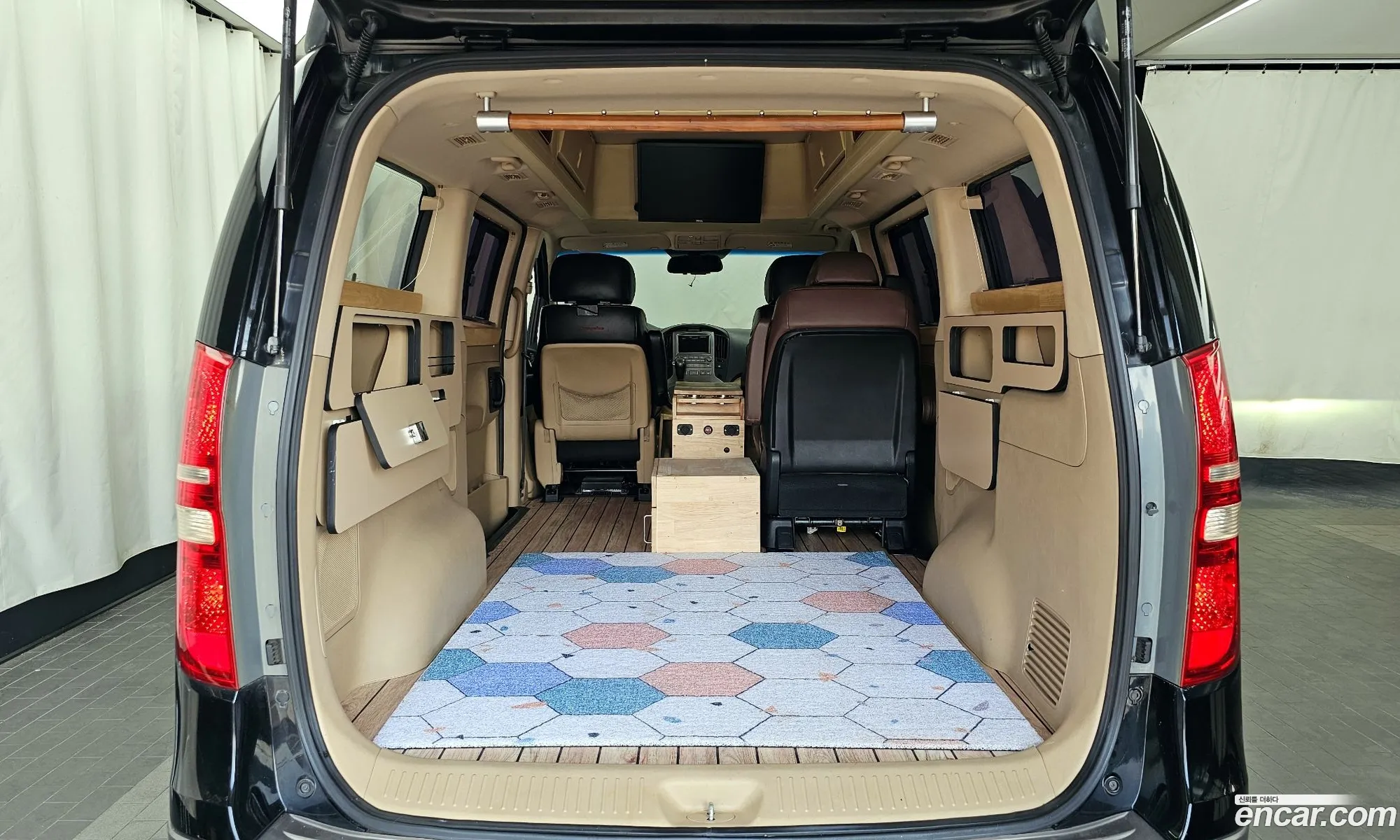 Hyundai Grand Starex 2010 — 10