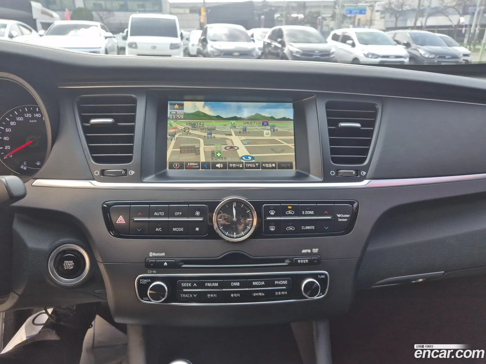 Kia K9 2013 — 17