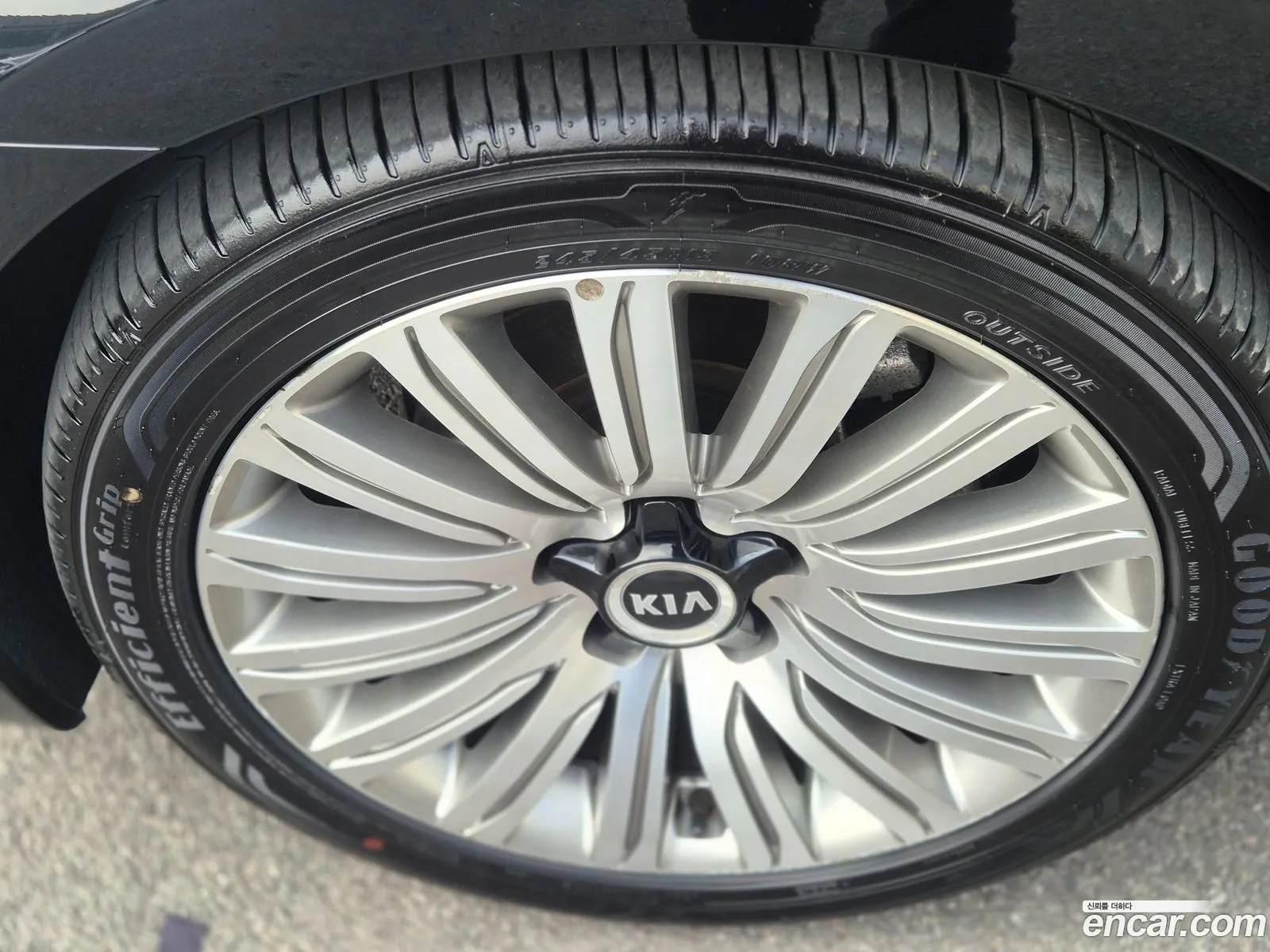 Kia K9 2013 — 12