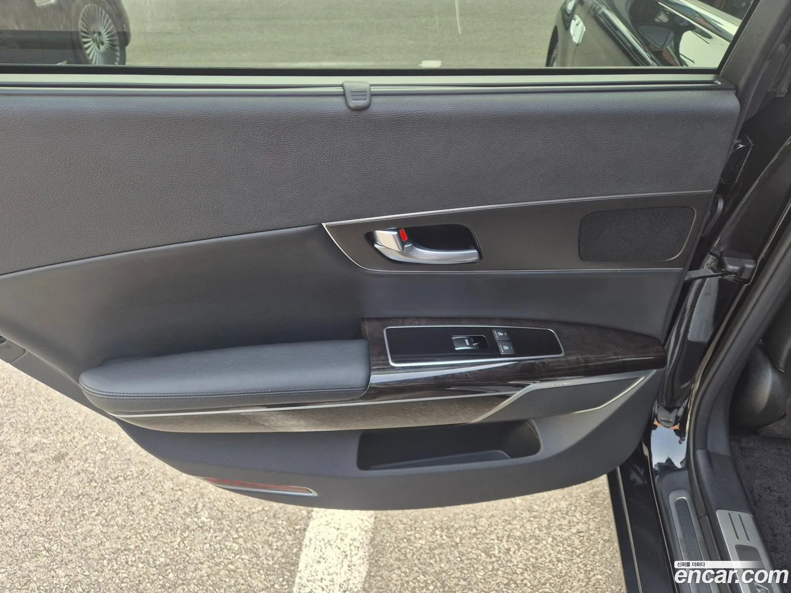 Kia K9 2013 — 16