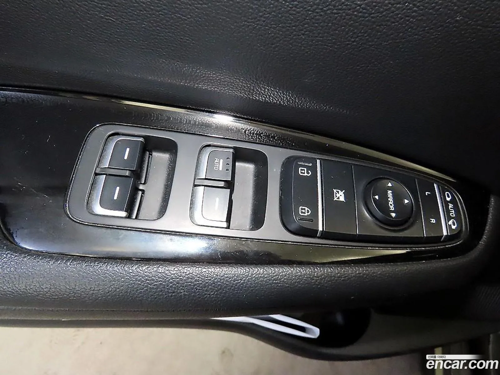 Kia K5 Hybrid 2019 — 4