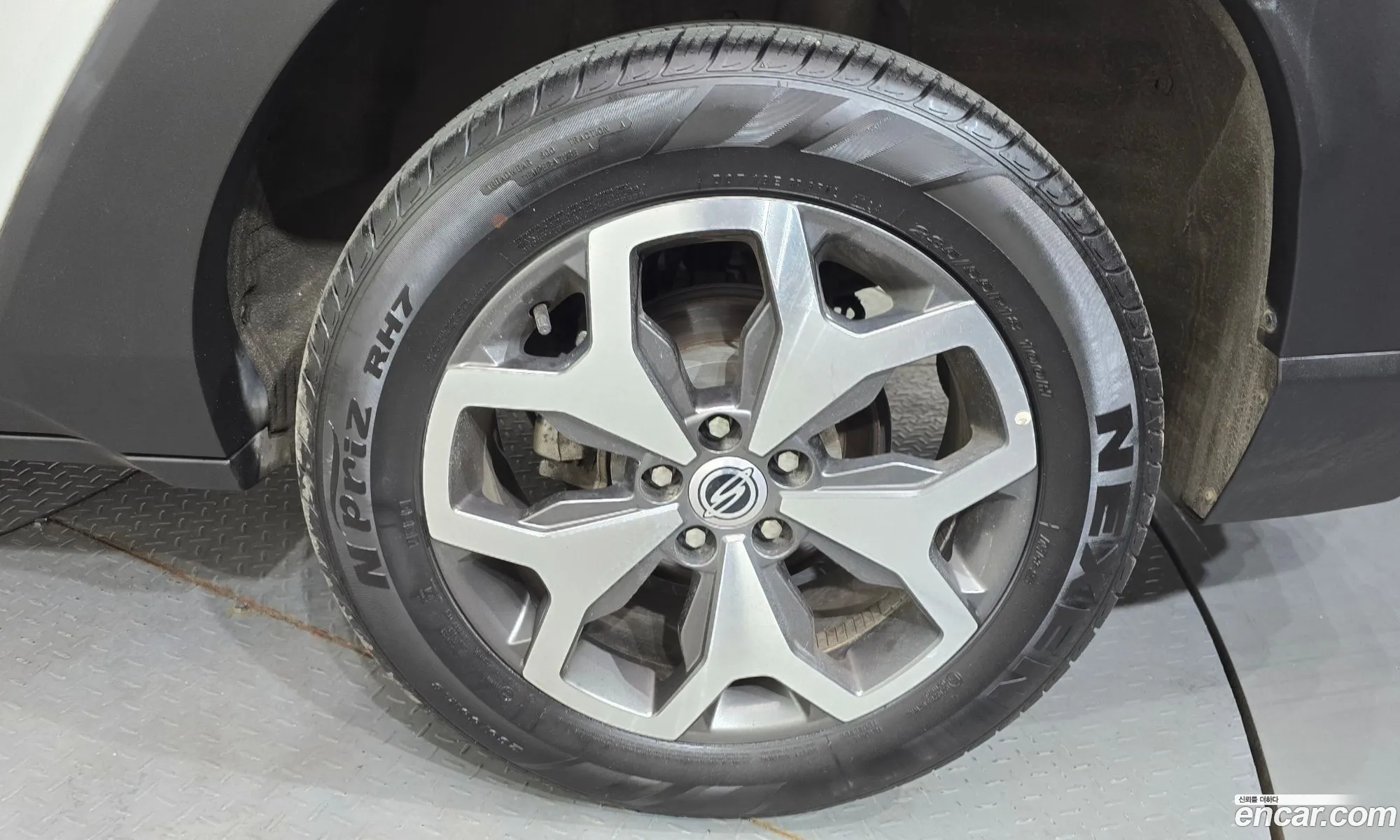 KG Mobility (SsangYong) Torres 2022 — 31