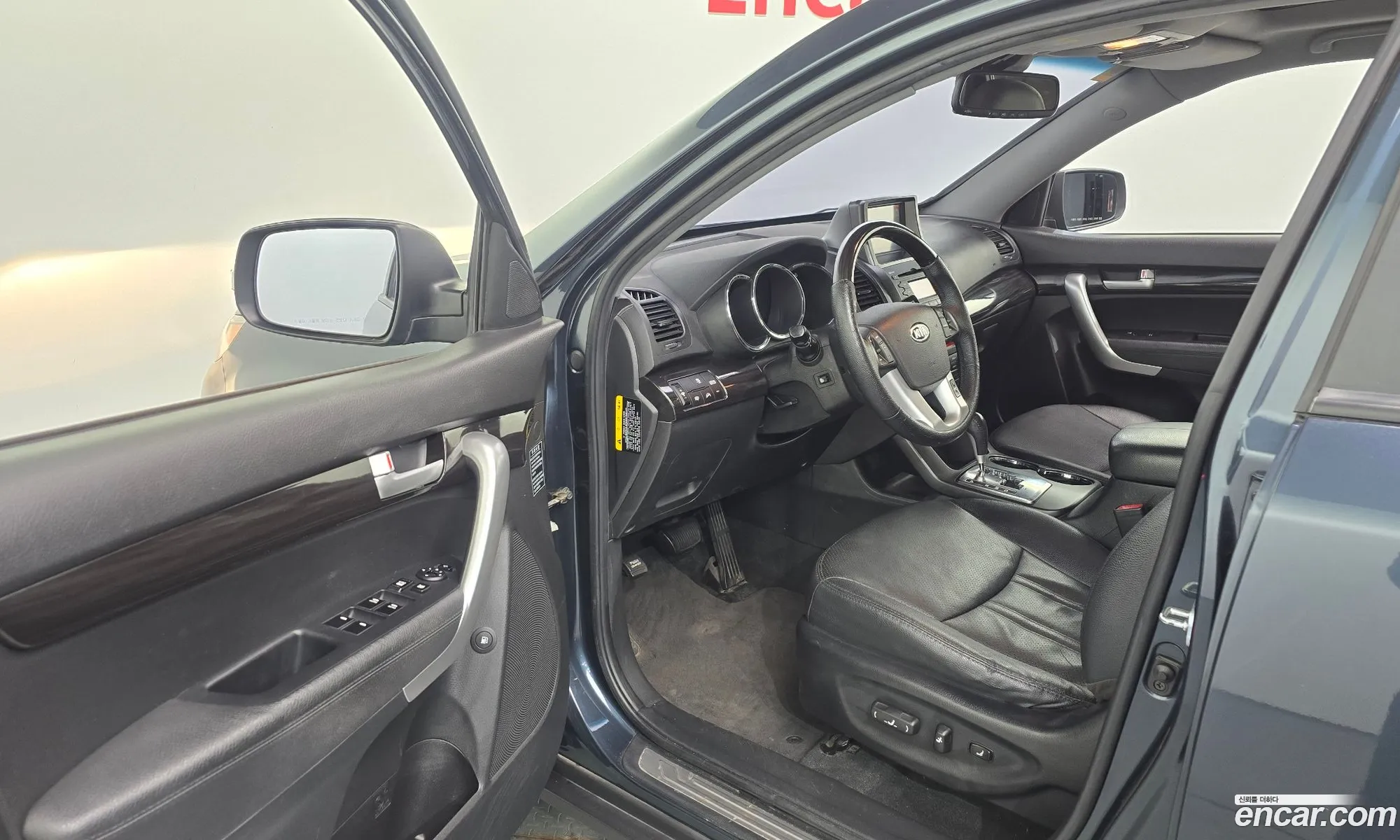 Kia Sorento R 2012 — 8