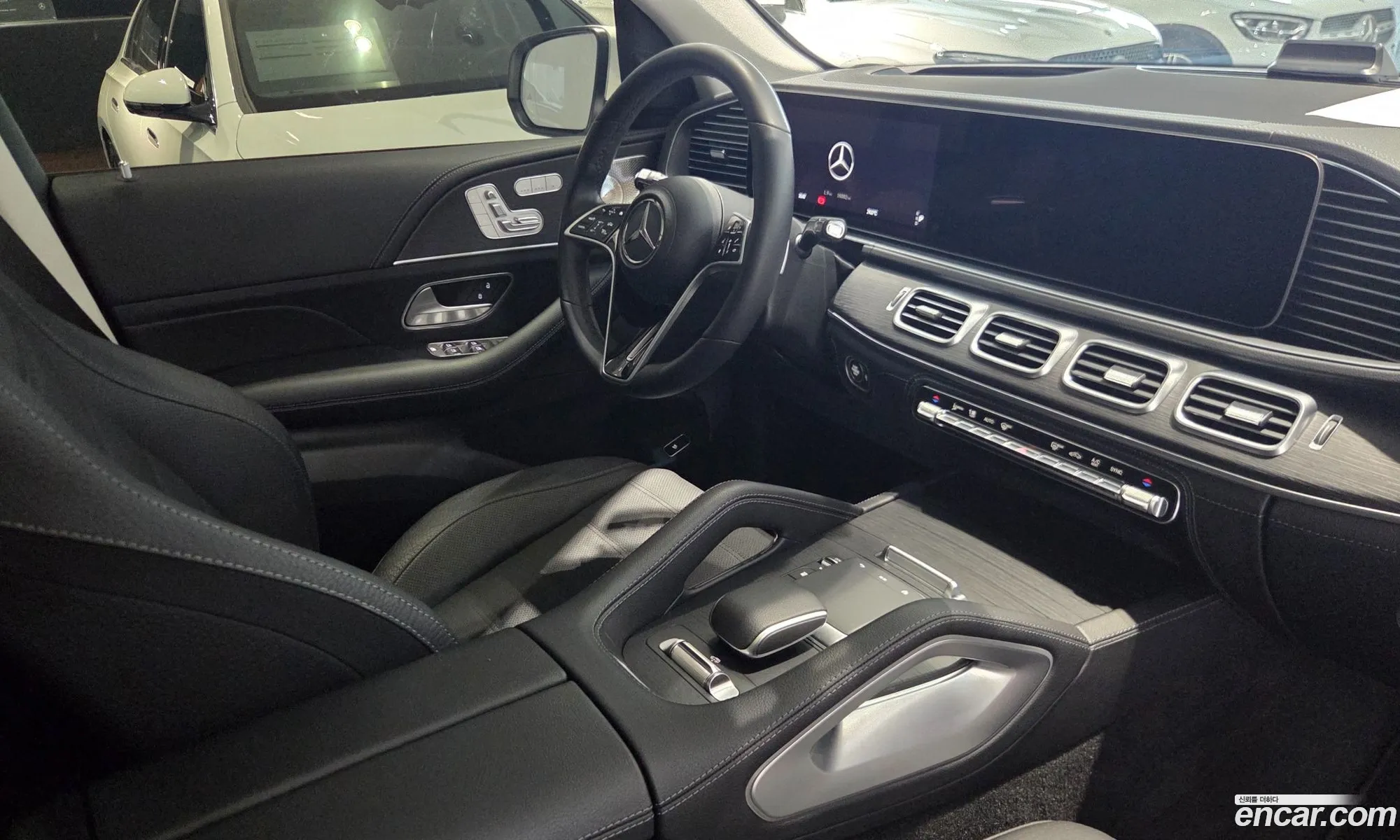 Mercedes-Benz GLE-Class W167 2025 — 3