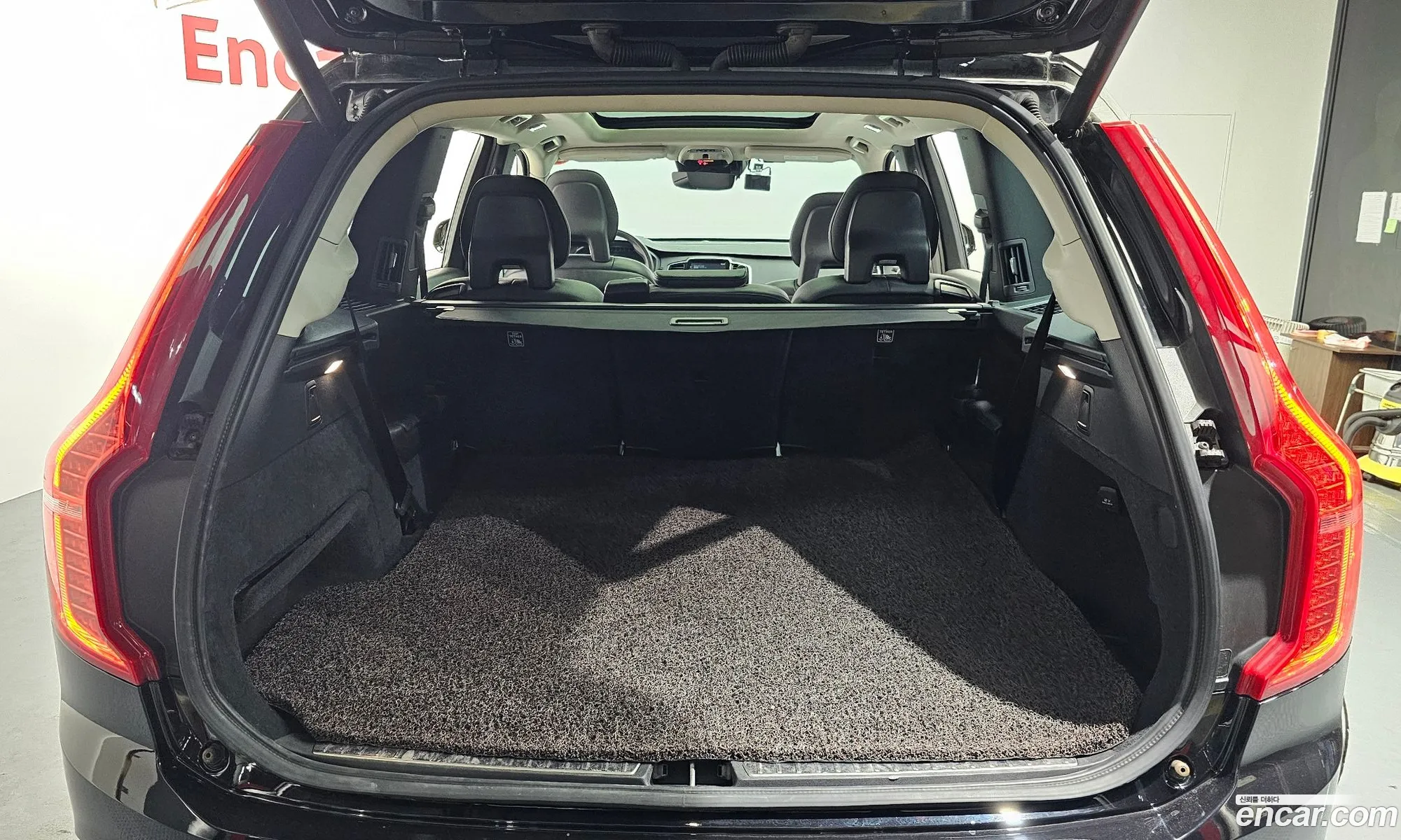 Volvo XC90 2016 YV1LF68BCH1126372 — 7