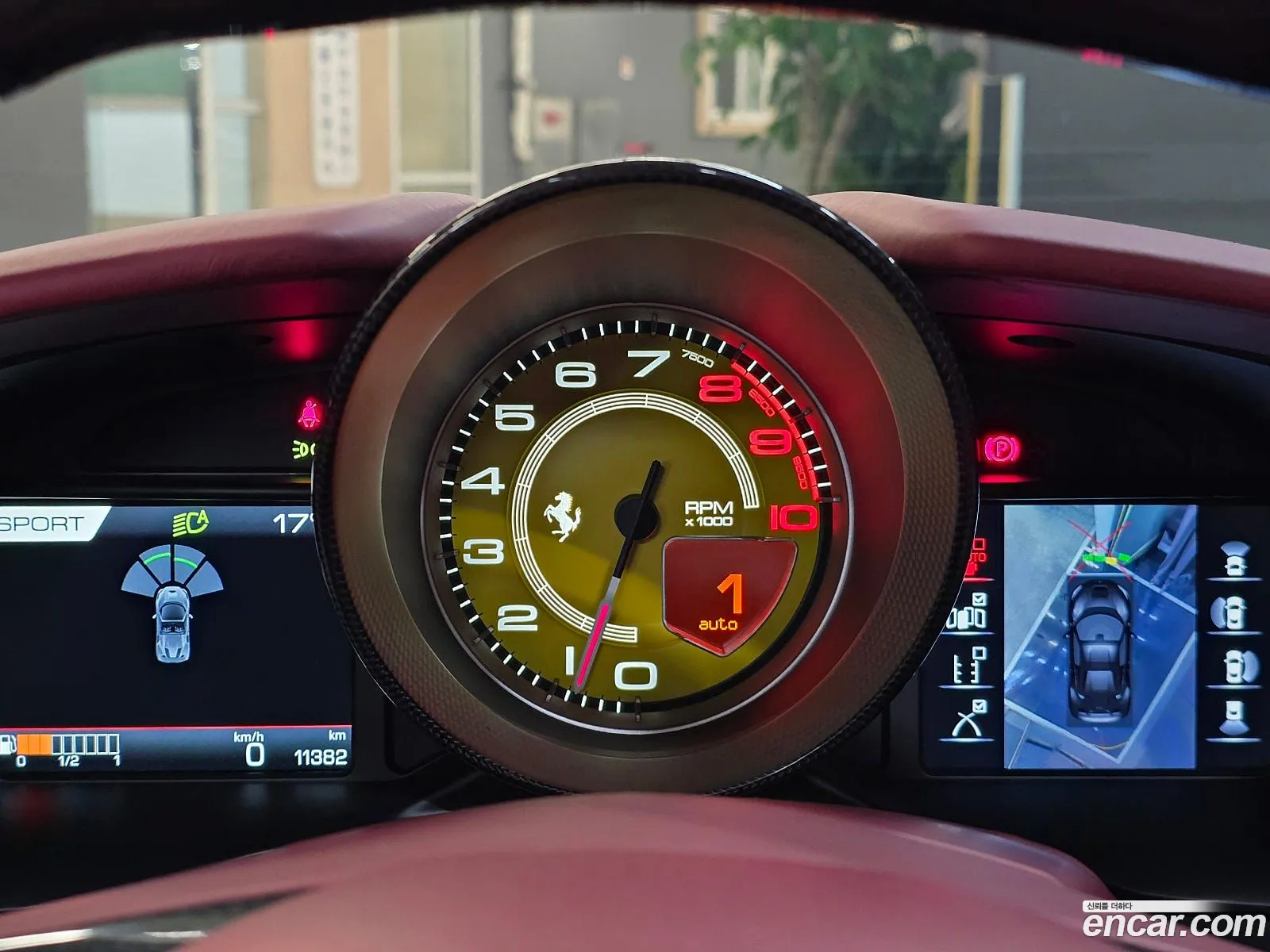 Ferrari F8 Spider 2021 — 19