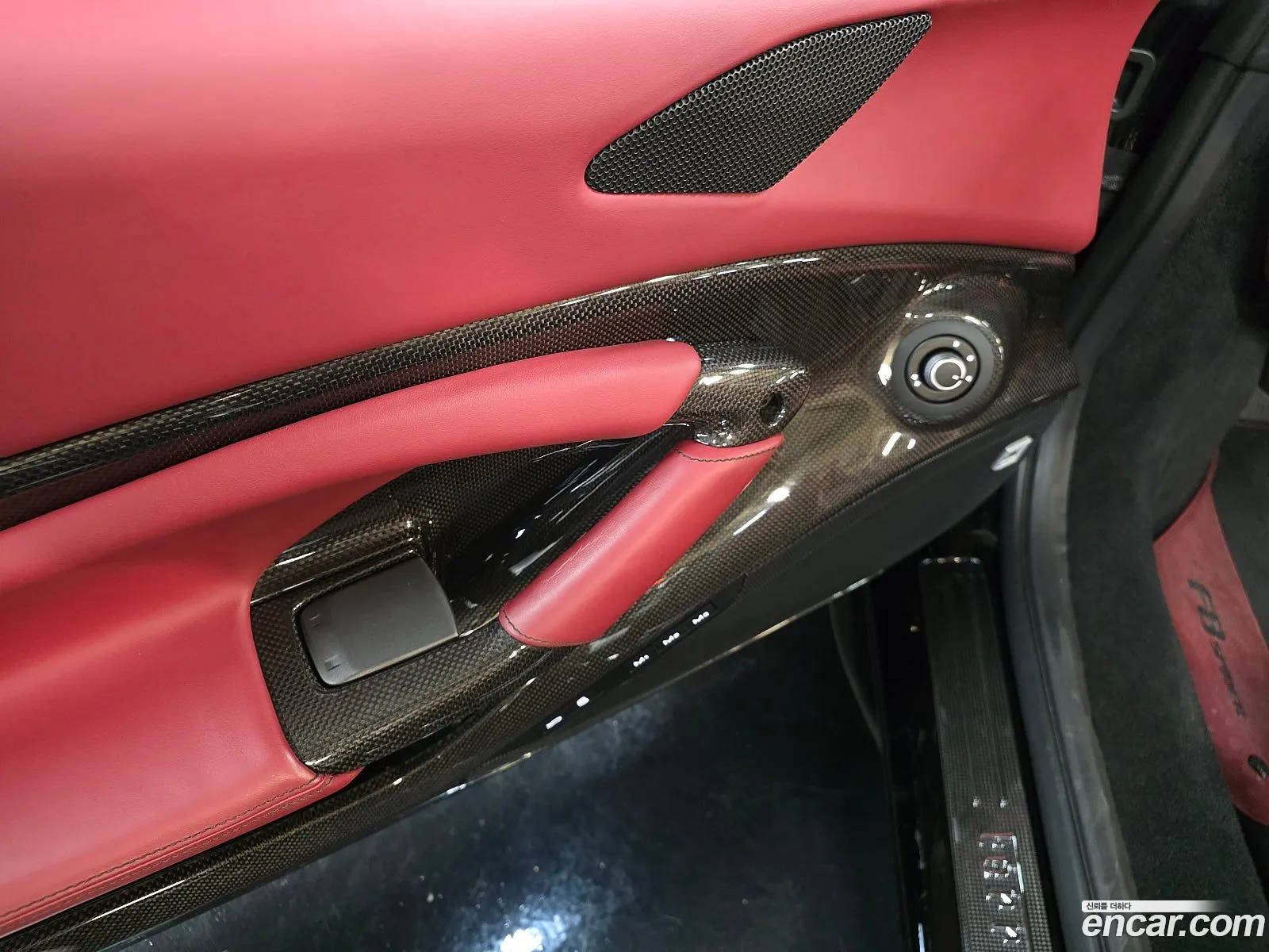 Ferrari F8 Spider 2021 — 15