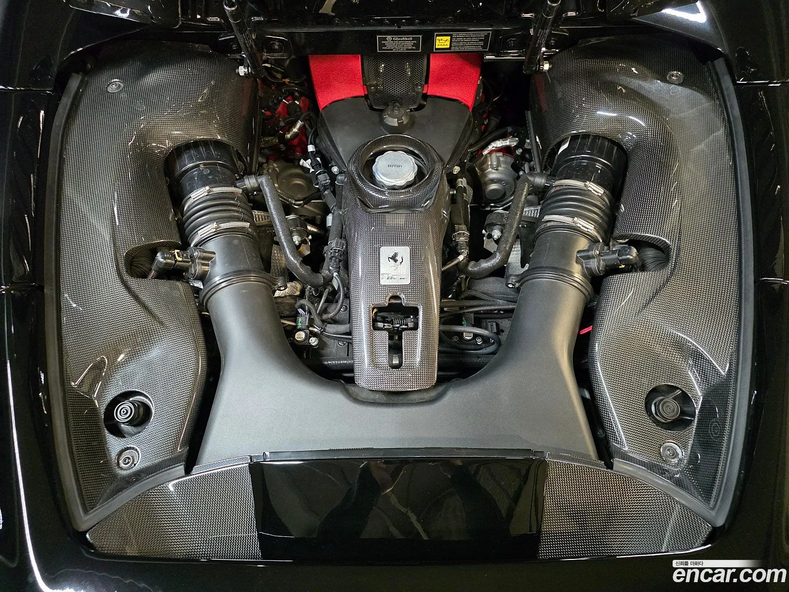 Ferrari F8 Spider 2021 — 4