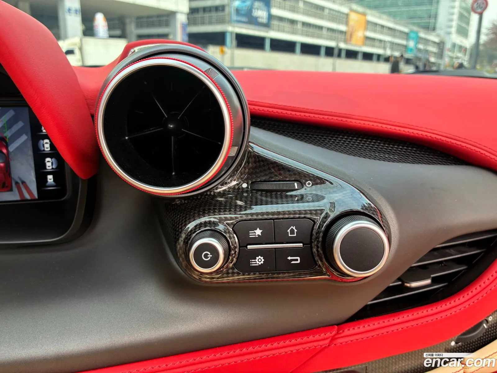Ferrari F8 Spider 2020 — 5