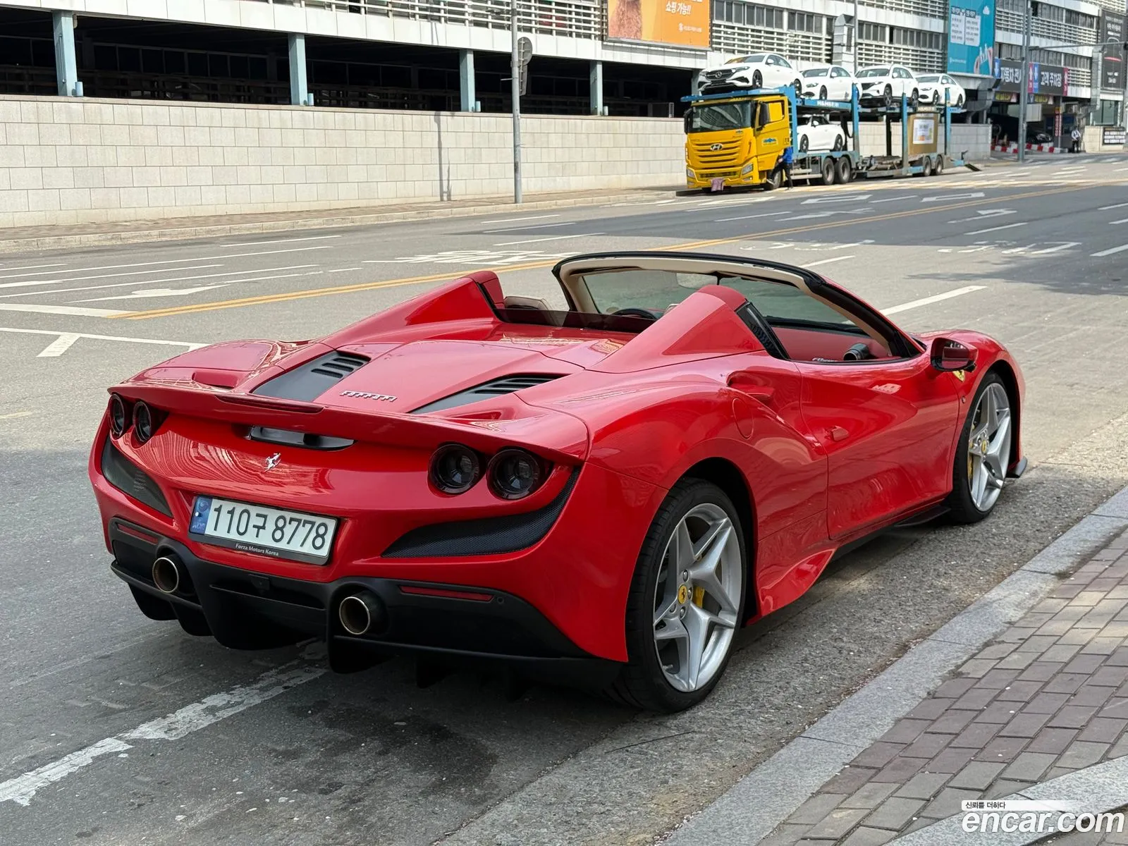 Ferrari F8 Spider 2020 — 13