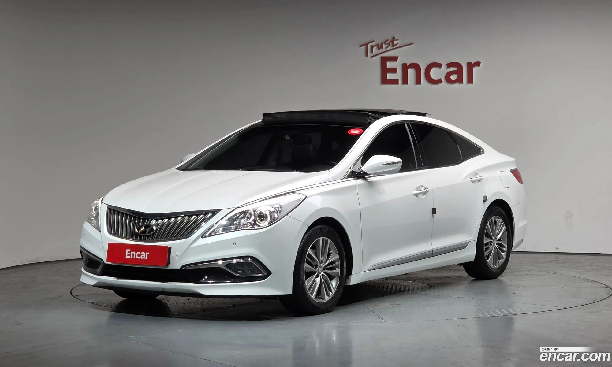 Hyundai Grandeur HG 2015 — 16
