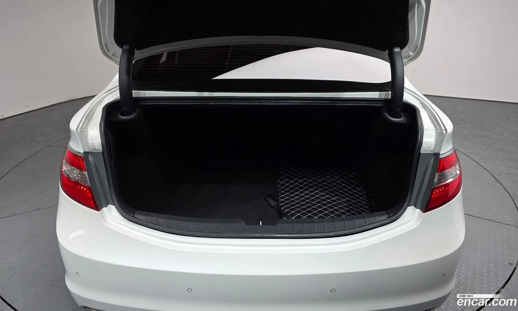Hyundai Grandeur HG 2015 — 8