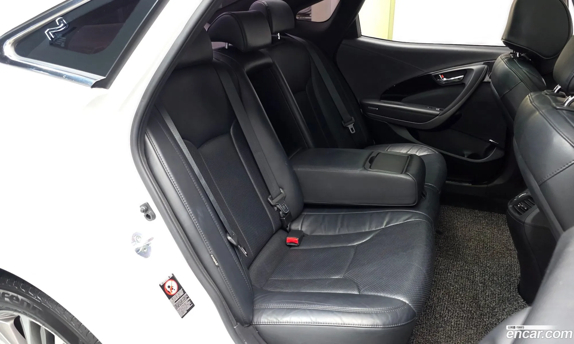 Hyundai Grandeur HG 2015 — 20