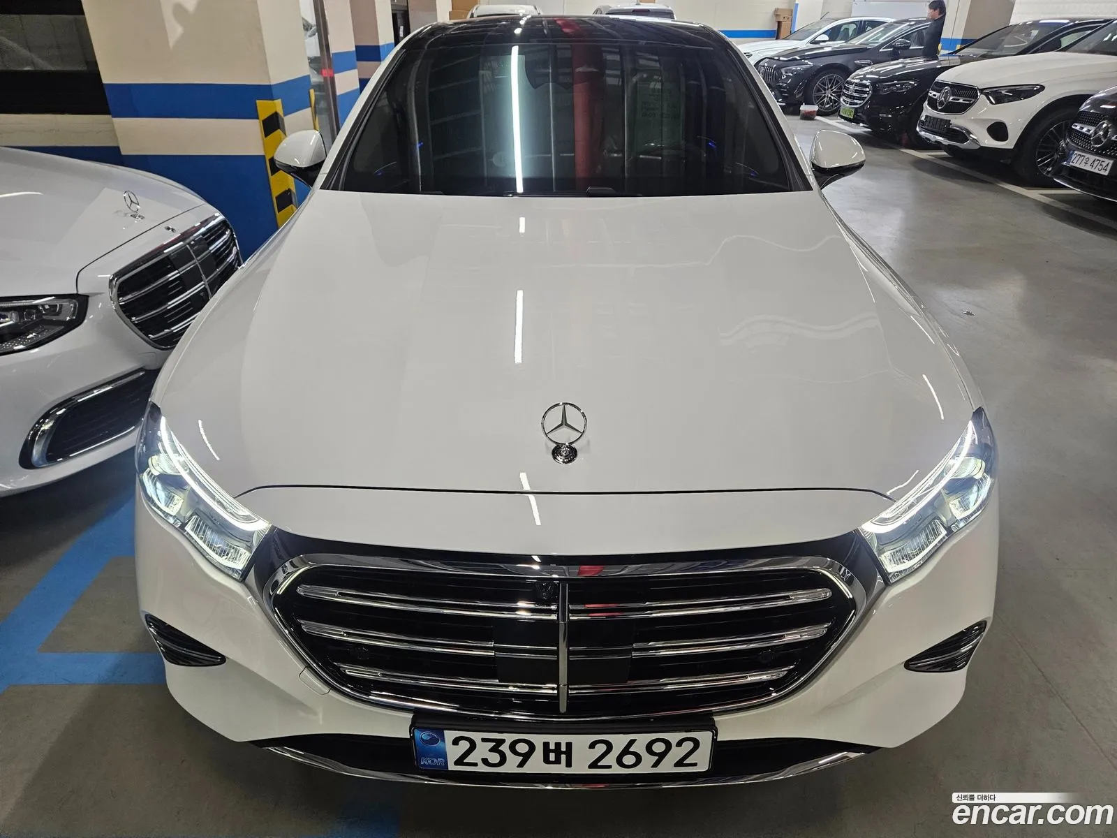 Mercedes-Benz E-Class W214 2026 — 11