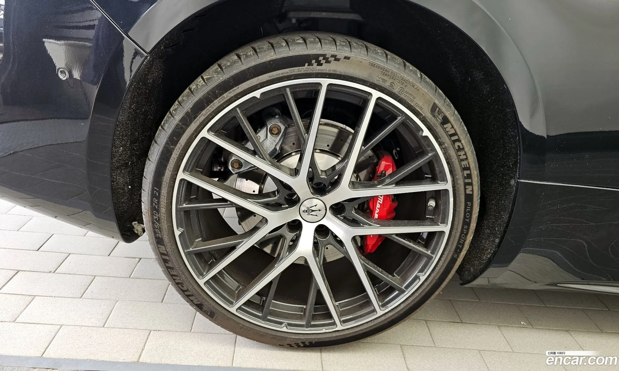 Maserati GranCabrio 2024 ZAMBMXDB9RX456743 — 10