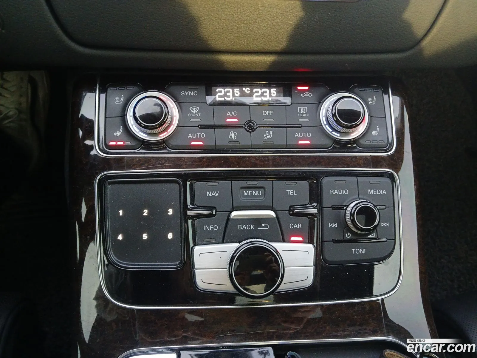 Audi A8 2014 — 15