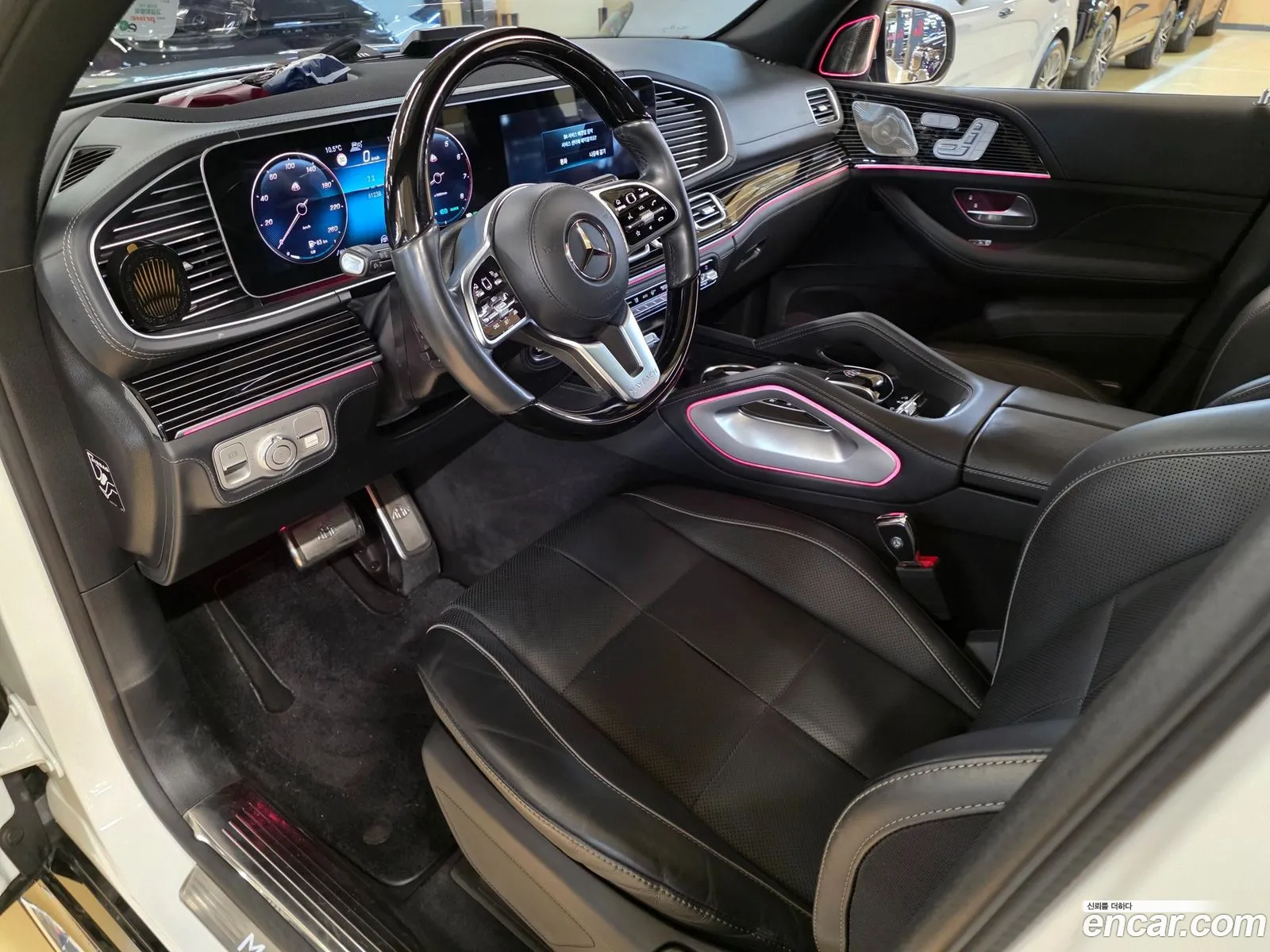 Mercedes-Benz GLS-Class X167 2022 — 13