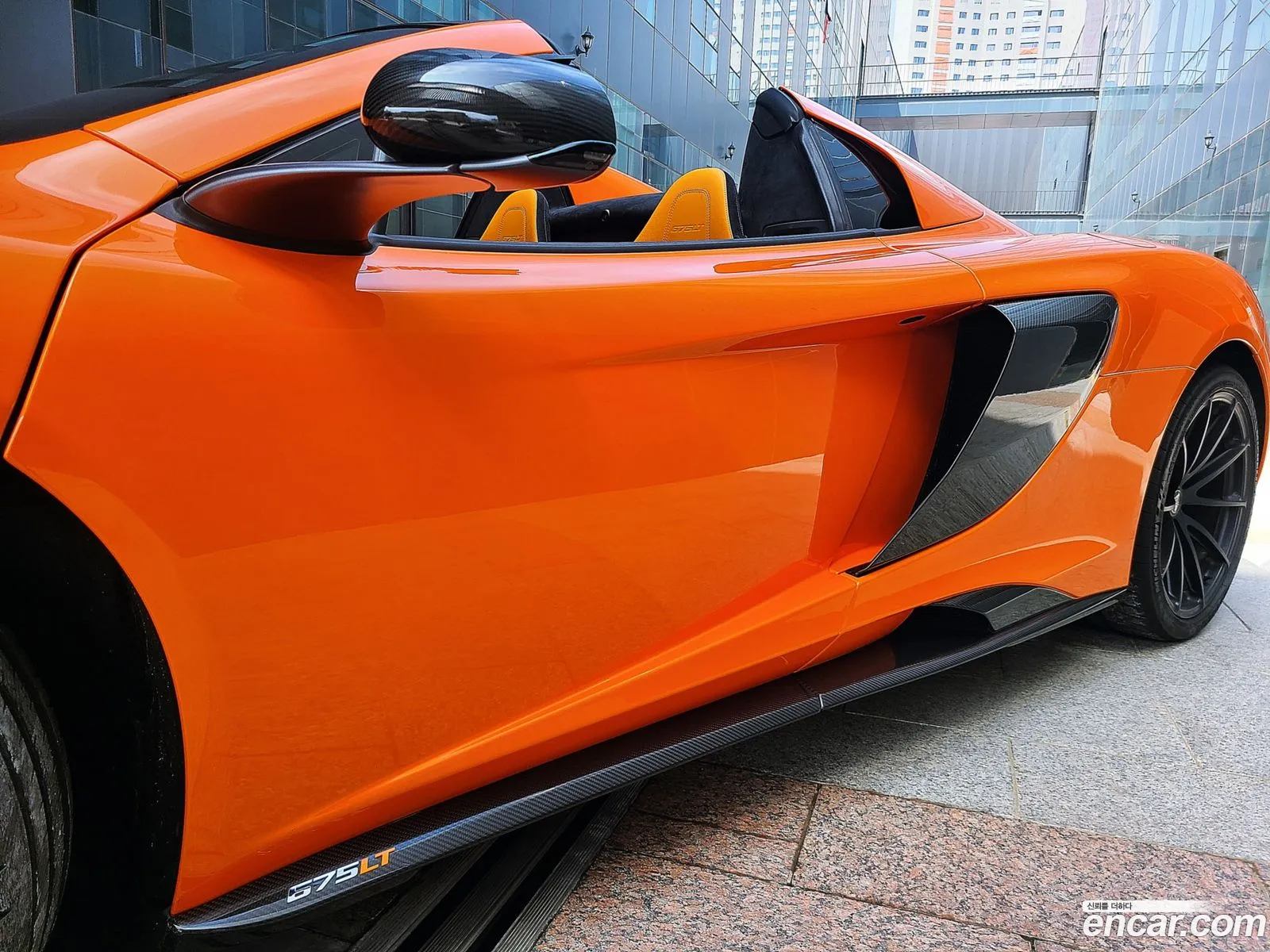McLaren 675LT 2016 — 17