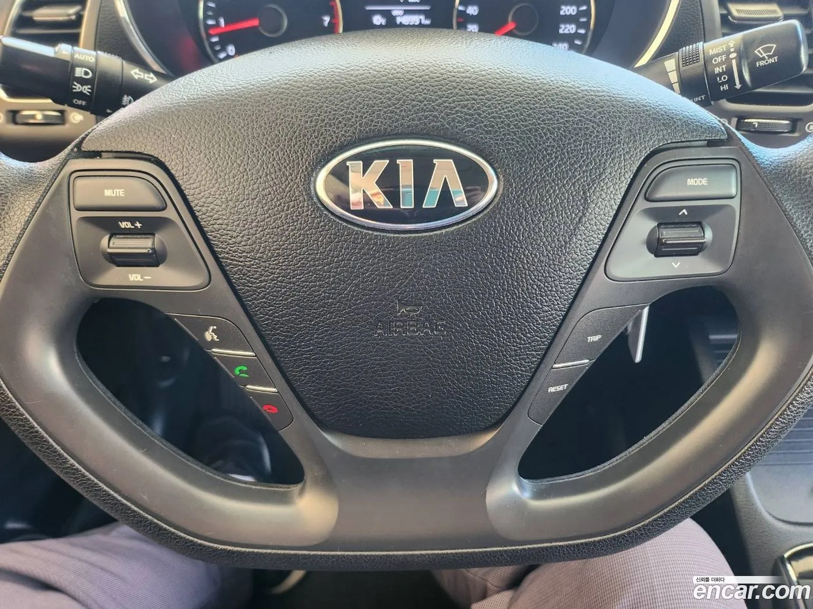 Kia K3 2016 — 3