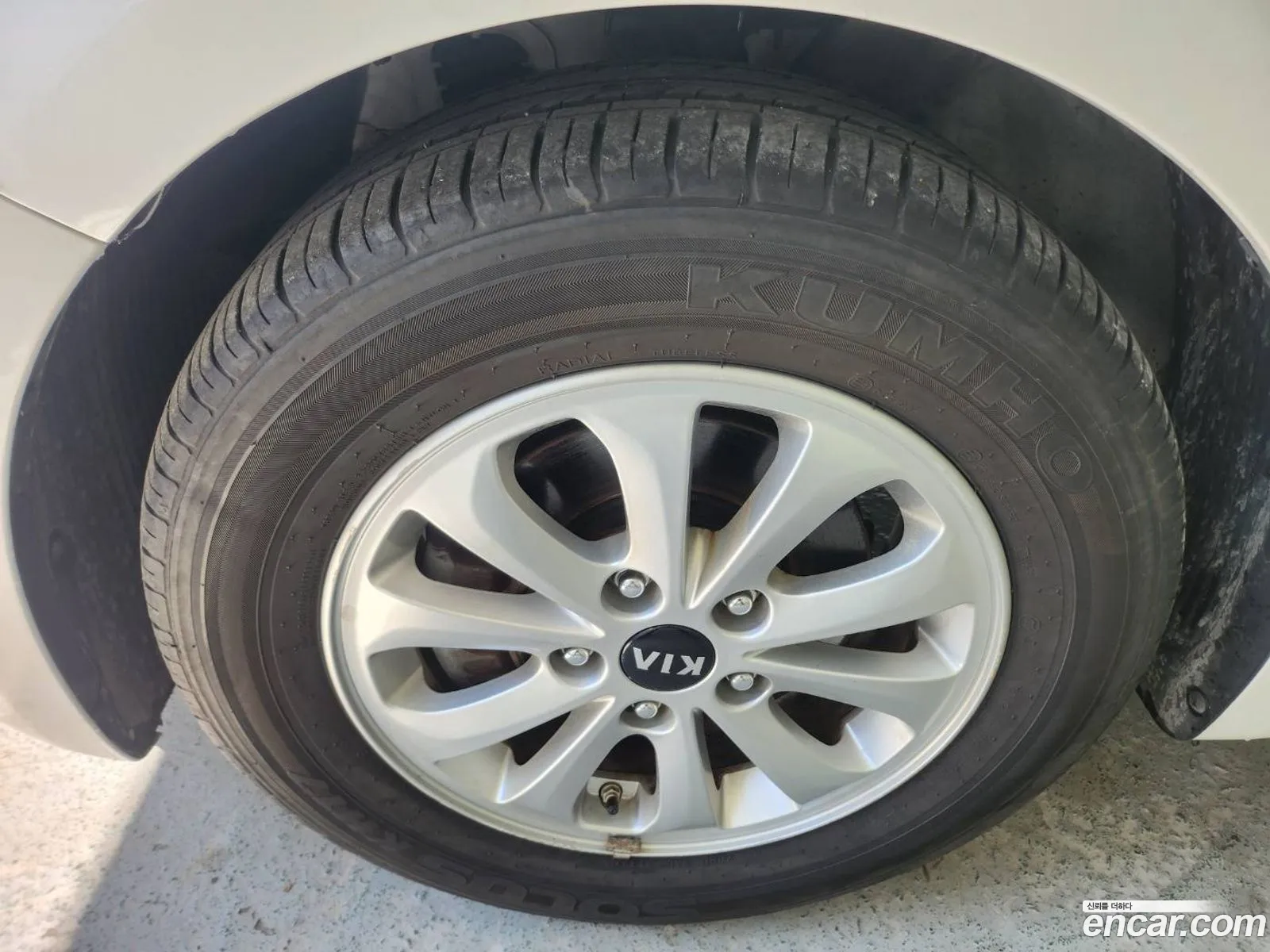 Kia K3 2016 — 11