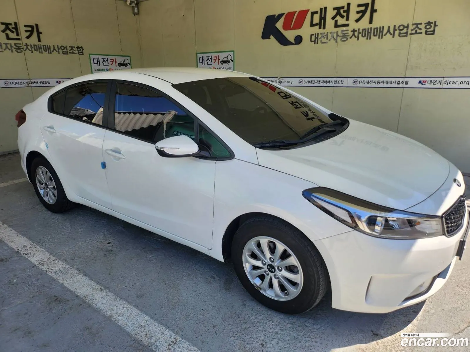 Kia K3 2016 — 15