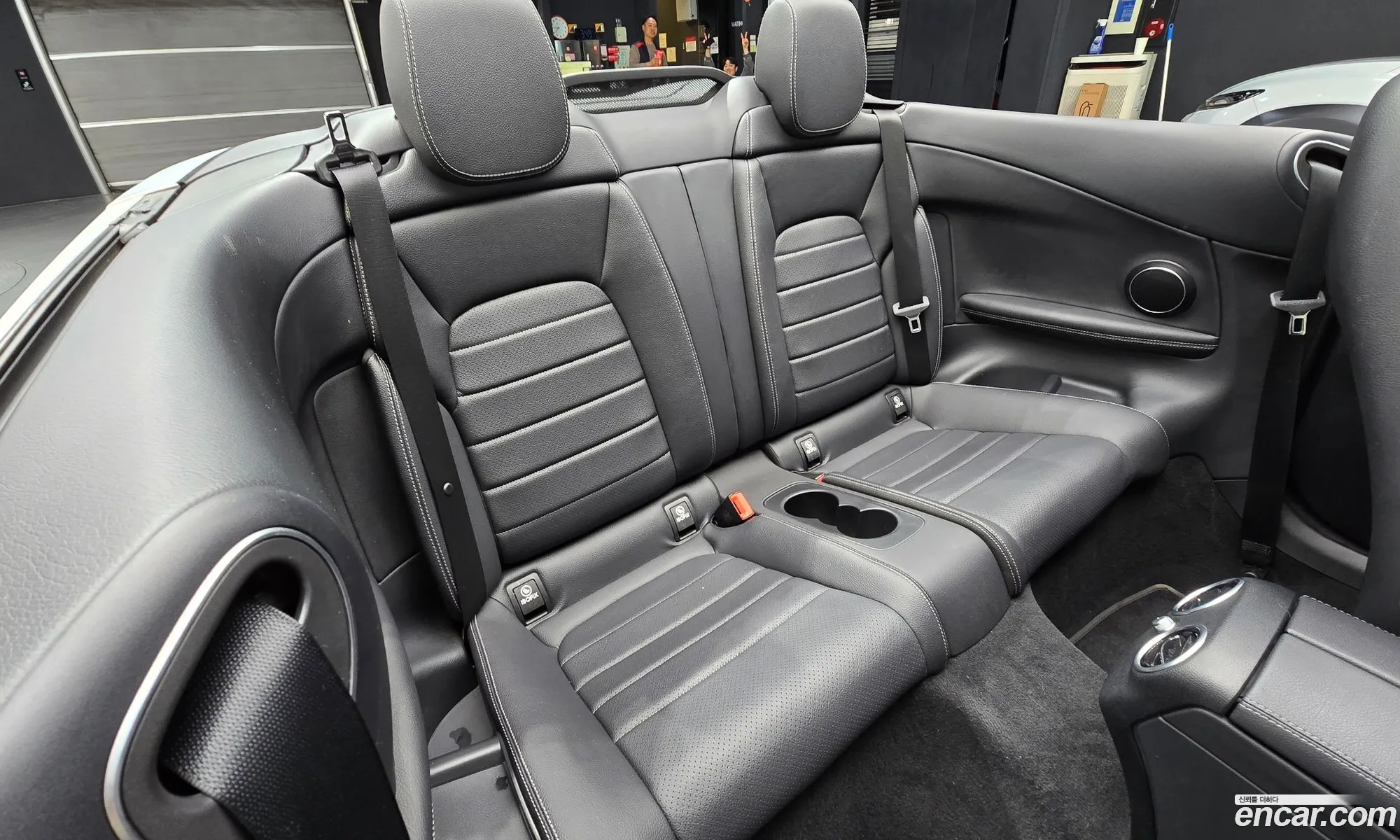 Mercedes-Benz C-Class W205 2020 W1KWK8ABXLG033401 — 32