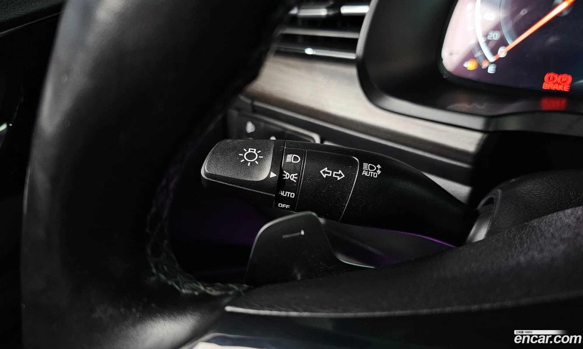 Kia K7 Premier 2019 — 12