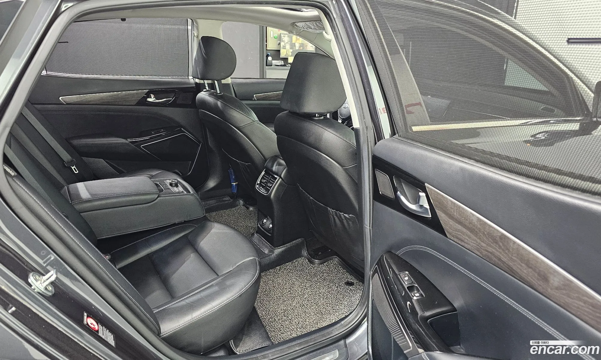 Kia K7 Premier 2019 — 19