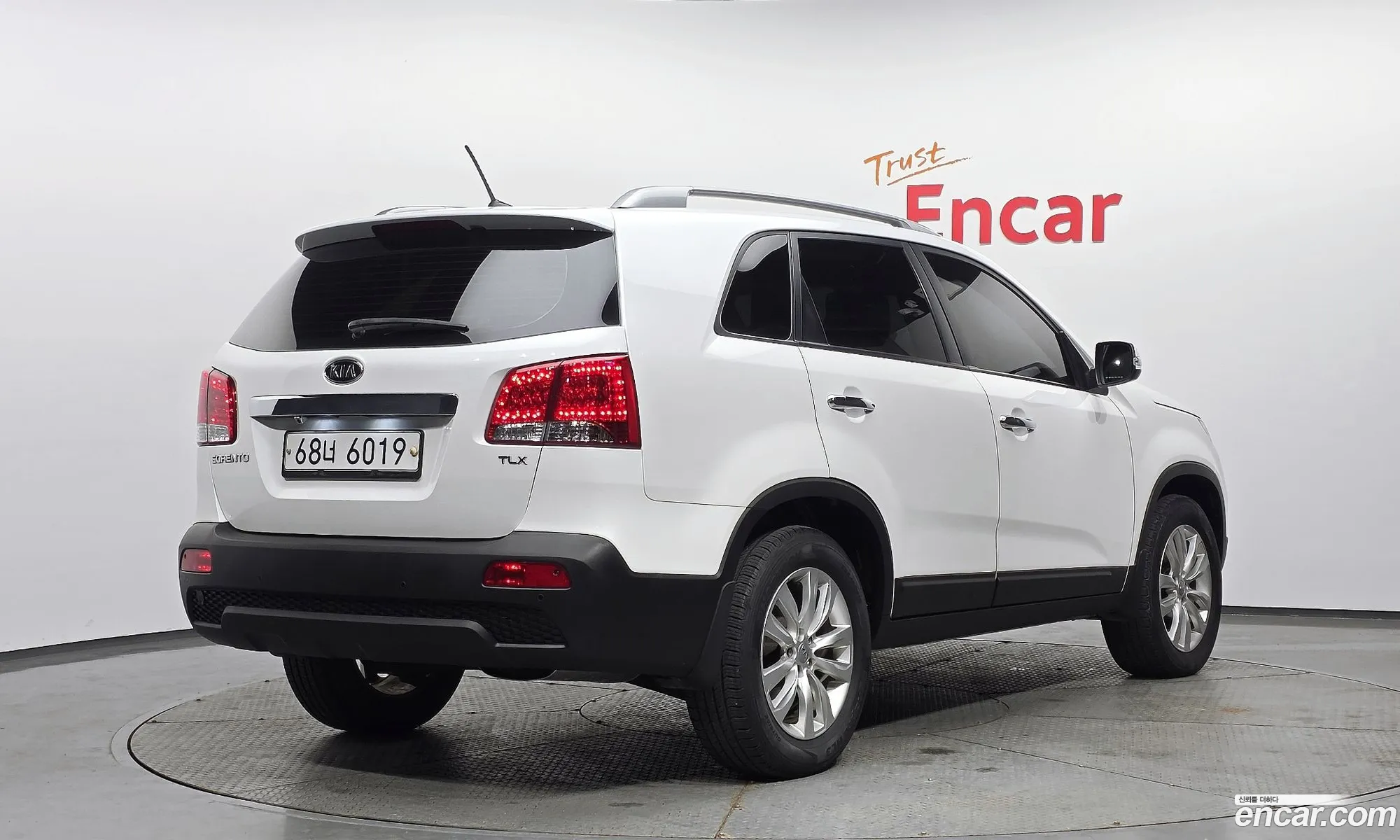 Kia Sorento R 2012 — 13