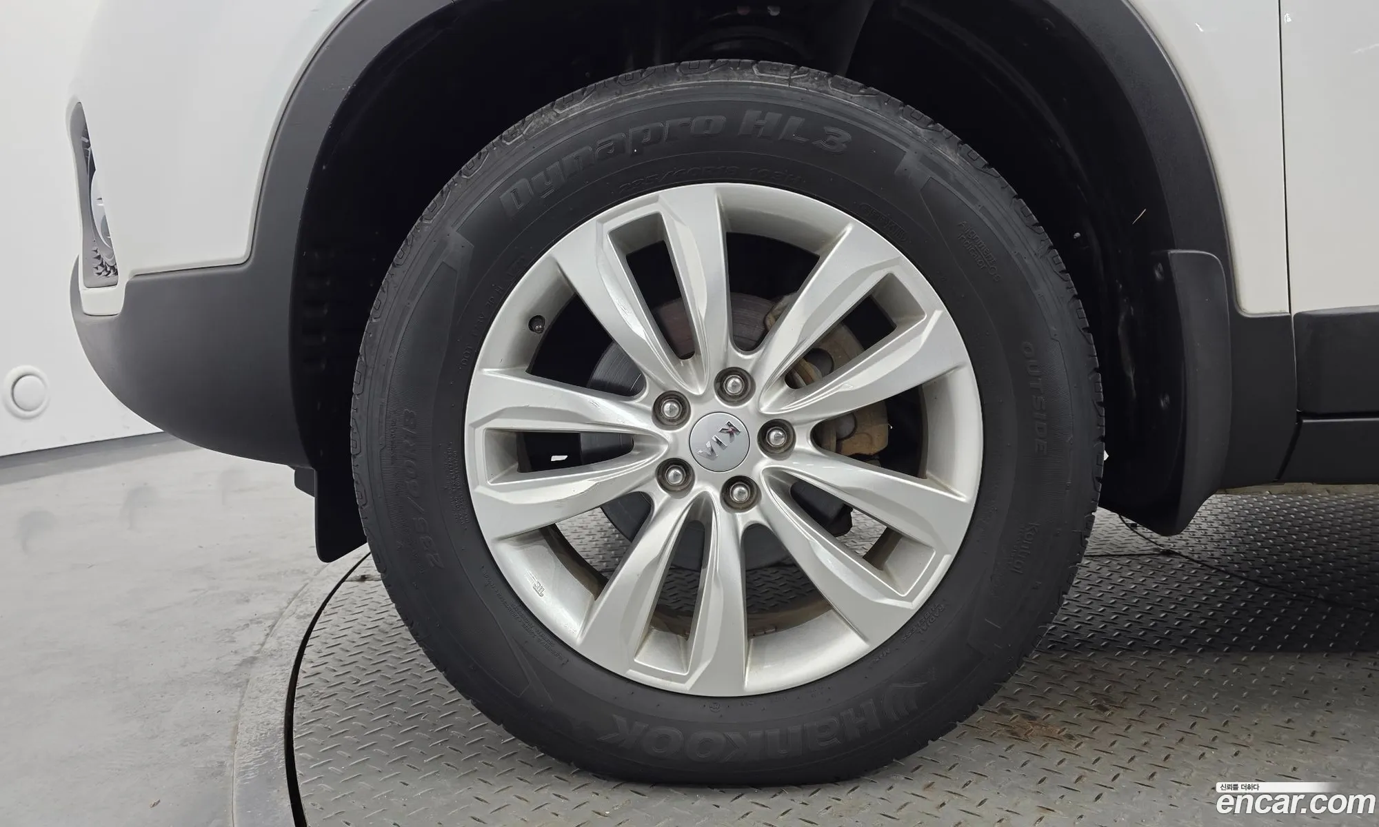 Kia Sorento R 2012 — 17