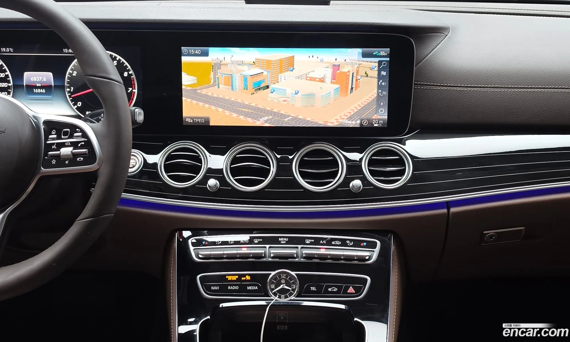 Mercedes-Benz E-Class W213 2020 — 21