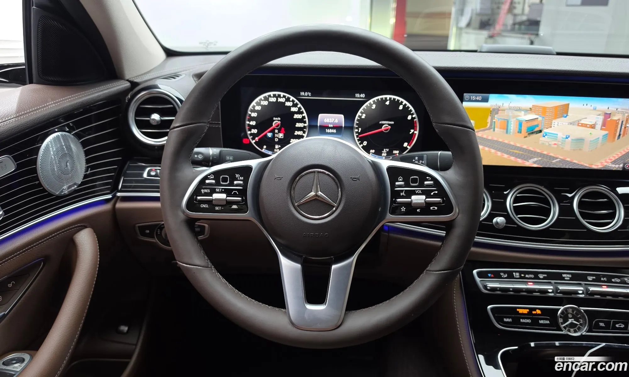 Mercedes-Benz E-Class W213 2020 — 20