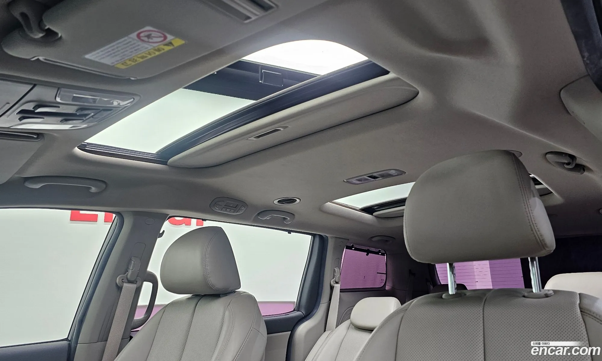 Kia Carnival 2019 — 10