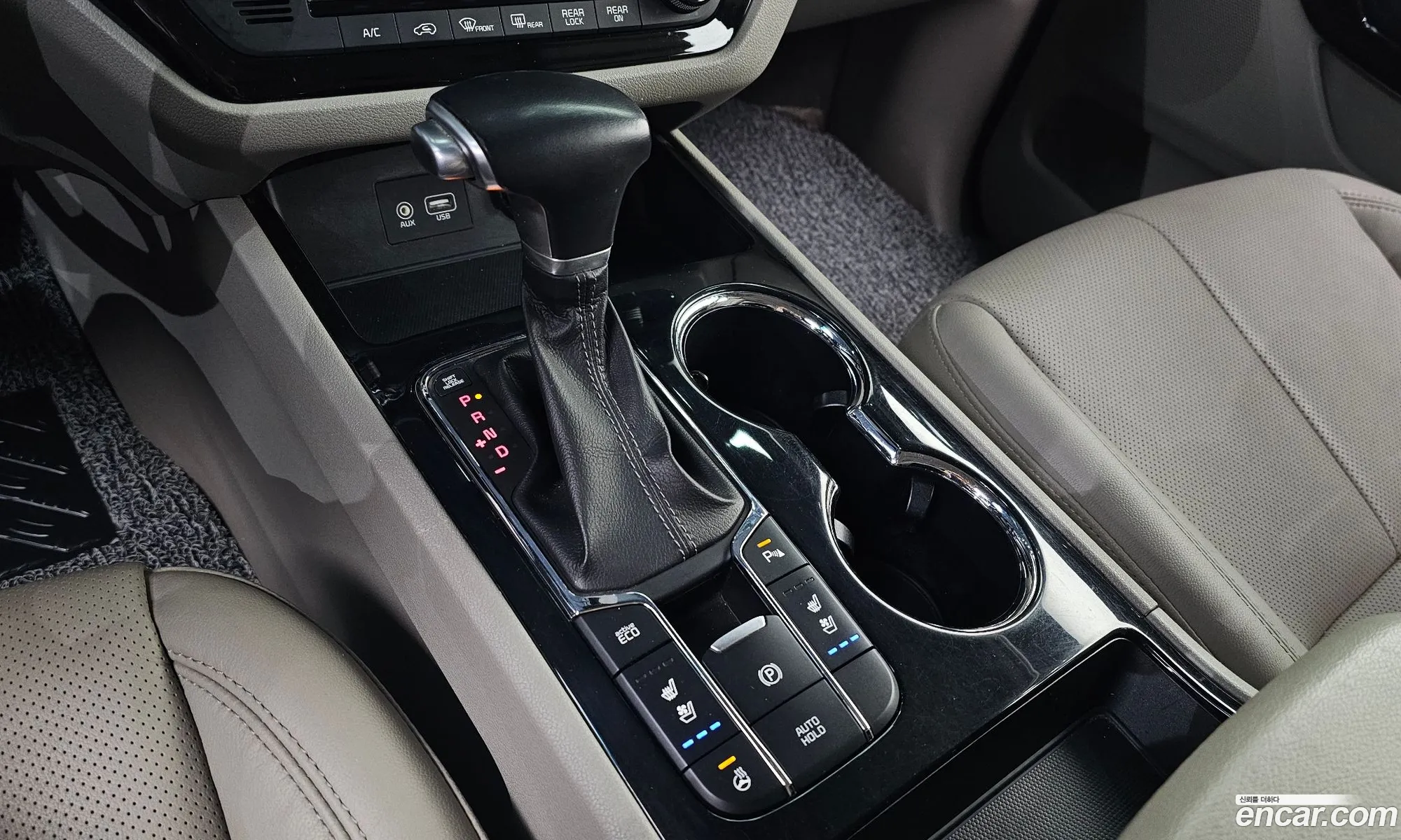 Kia Carnival 2019 — 2