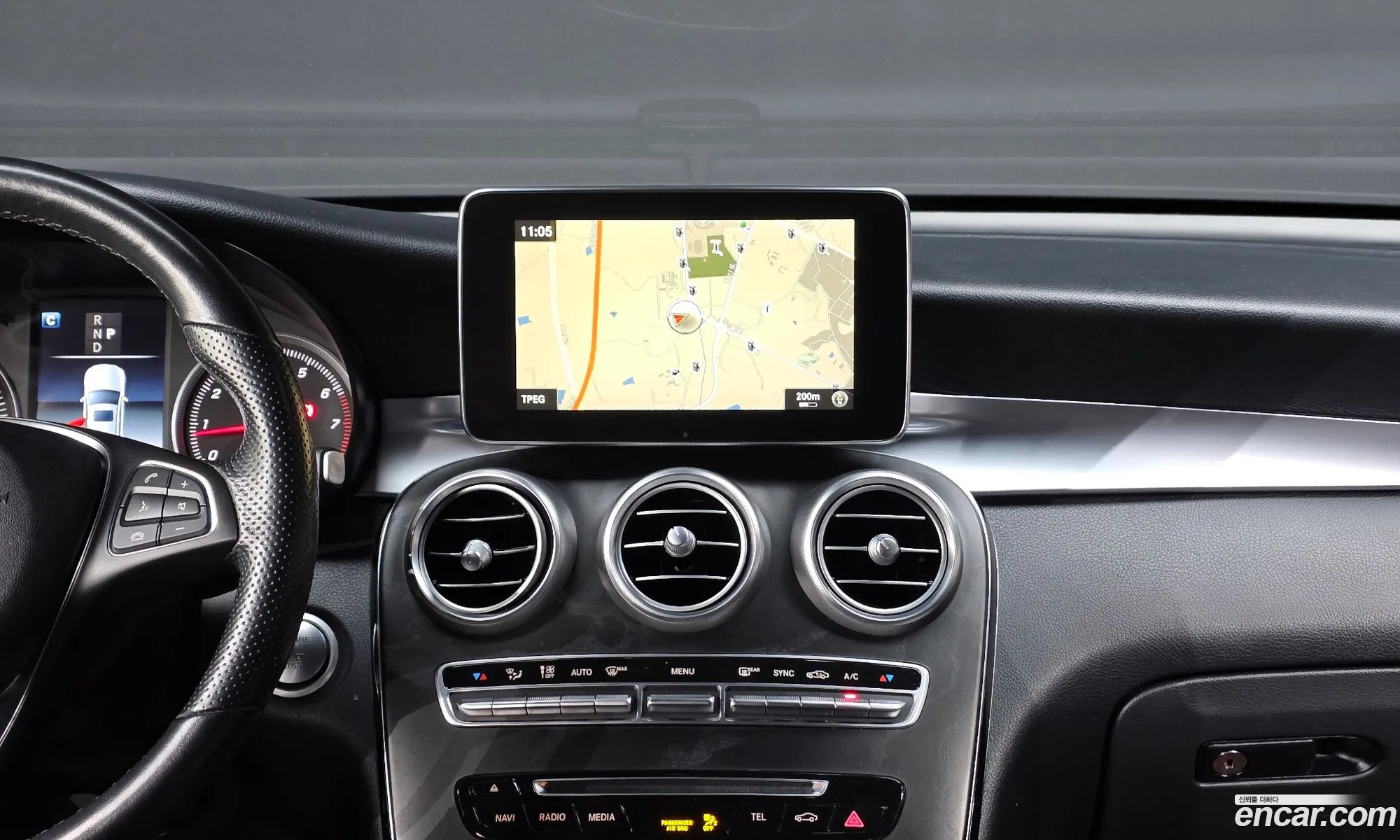 Mercedes-Benz GLC-Class X253 2019 — 12