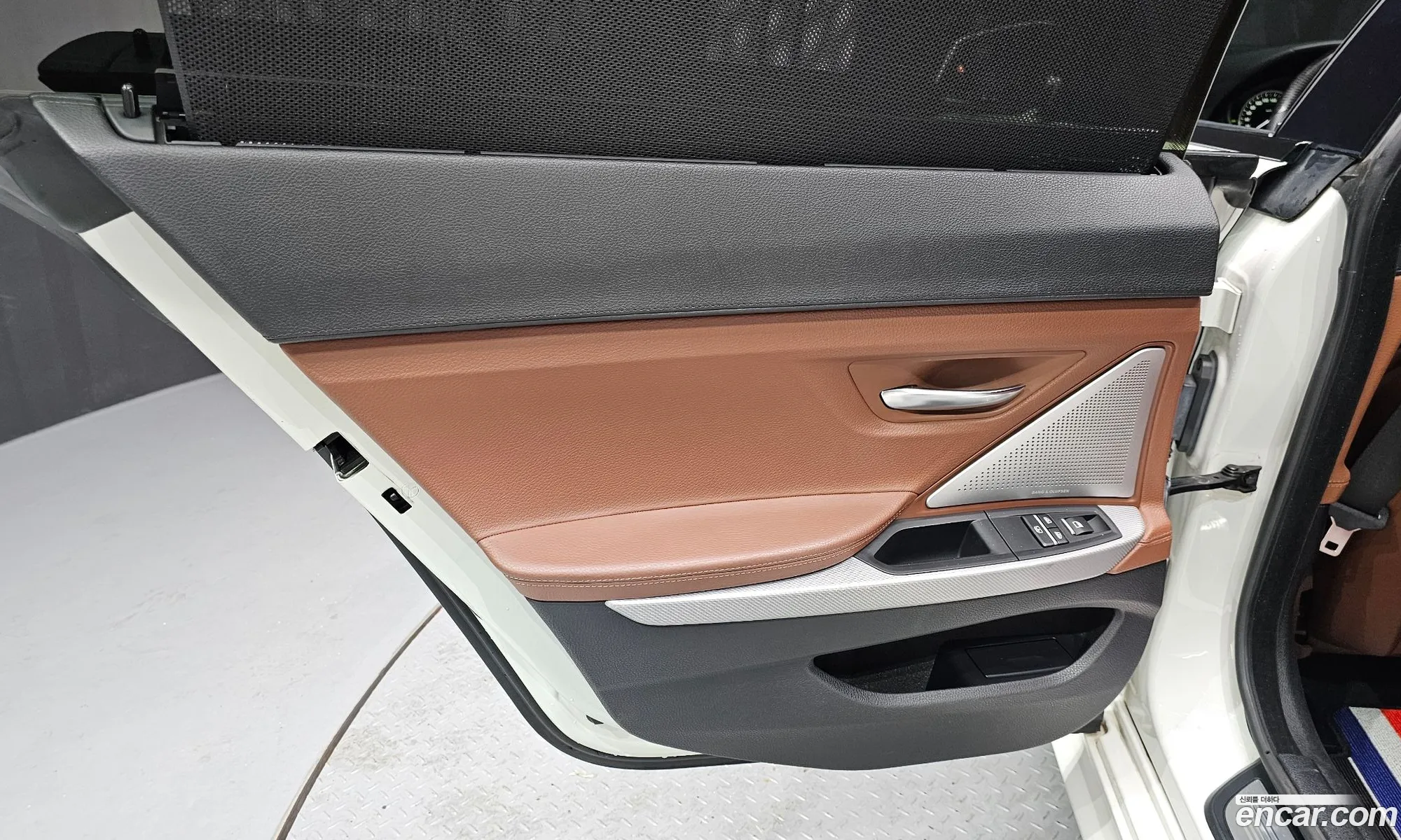 BMW 6 Series 2012 — 13