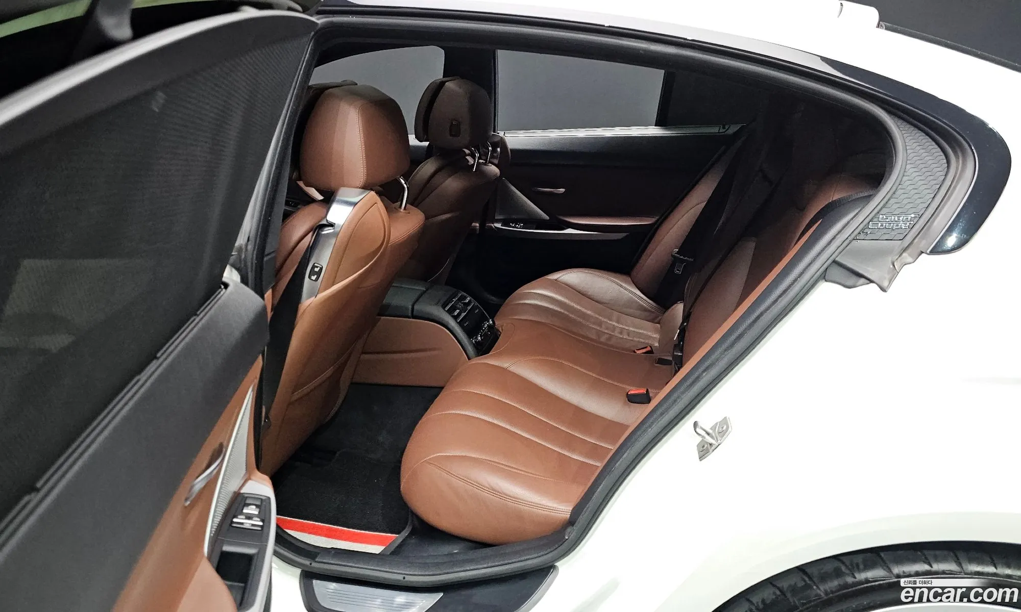 BMW 6 Series 2012 — 16