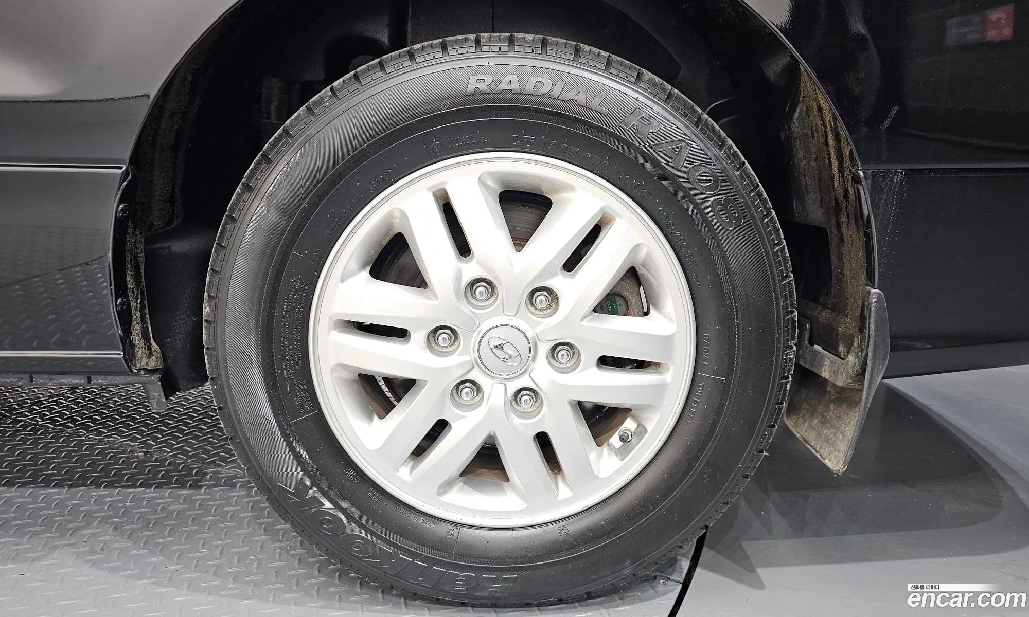 Hyundai Grand Starex 2020 — 23