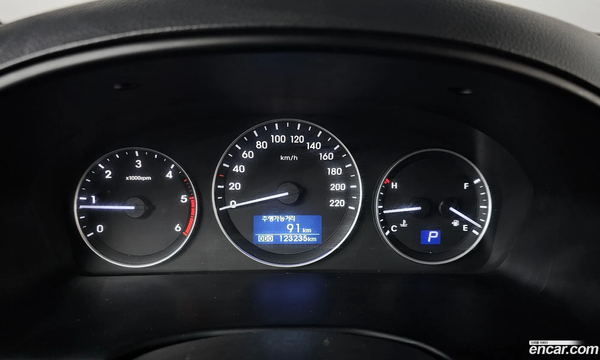 Hyundai Grand Starex 2020 — 20