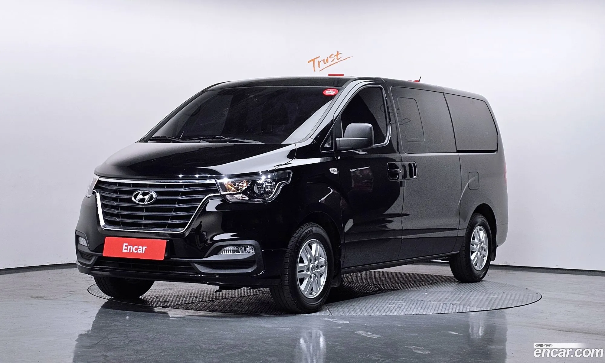 Hyundai Grand Starex 2020 — 22
