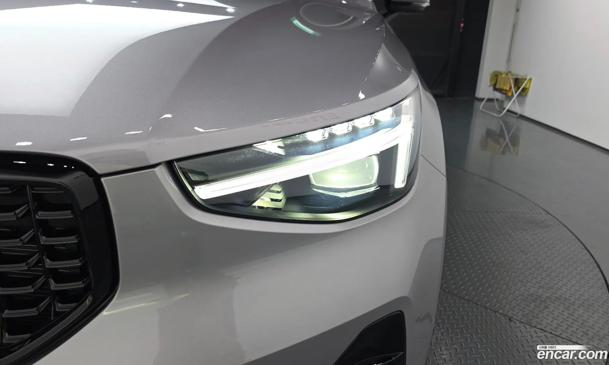 Volvo XC40 2026 YV1XZK923T2731013 — 23