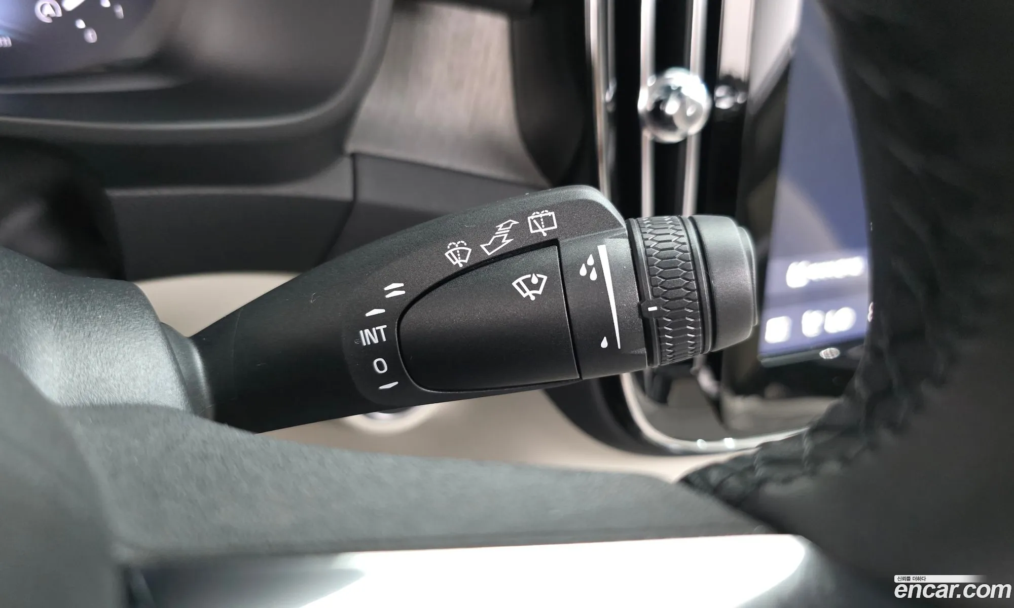 Volvo XC40 2026 YV1XZK923T2731013 — 8