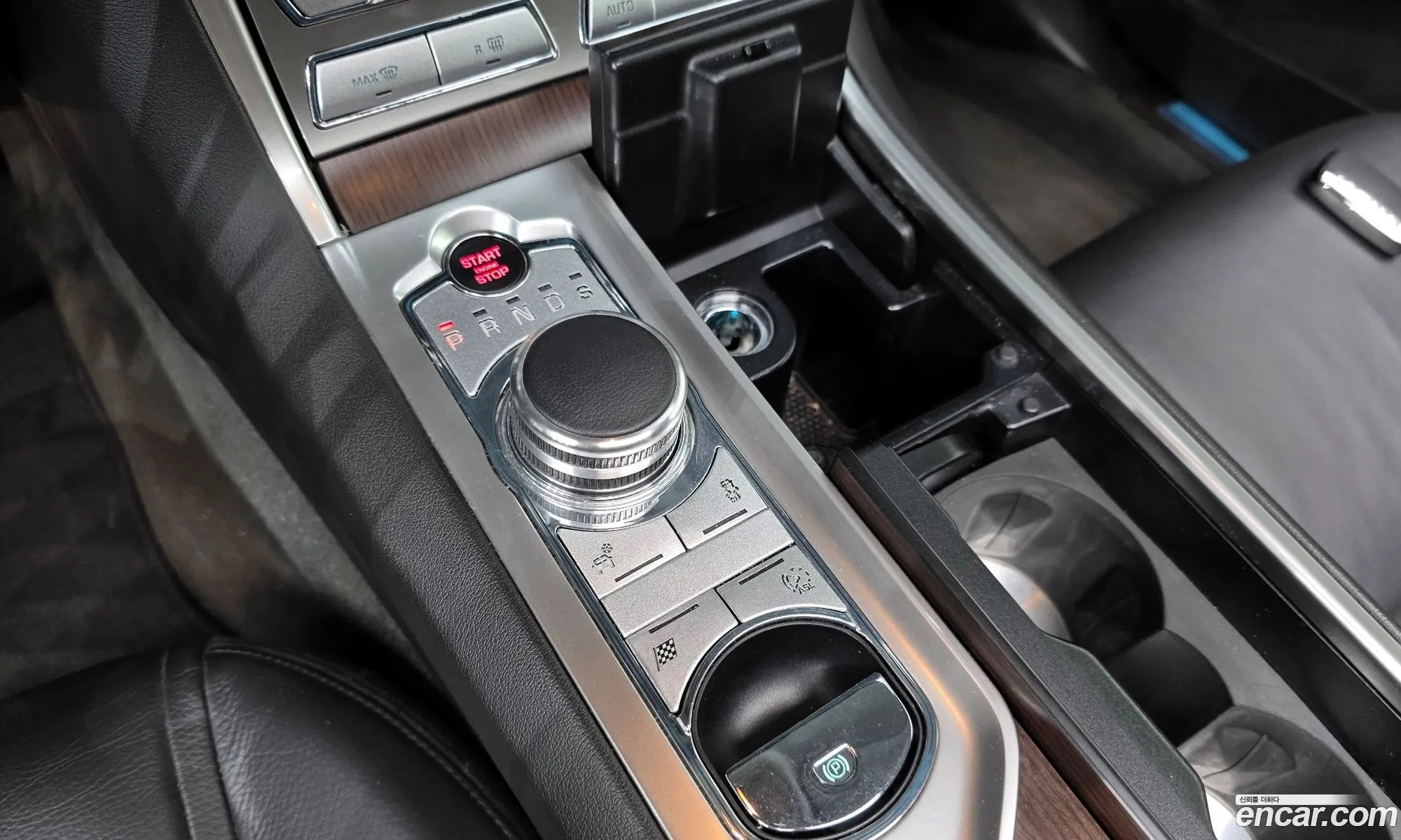 Jaguar XF 2014 — 11