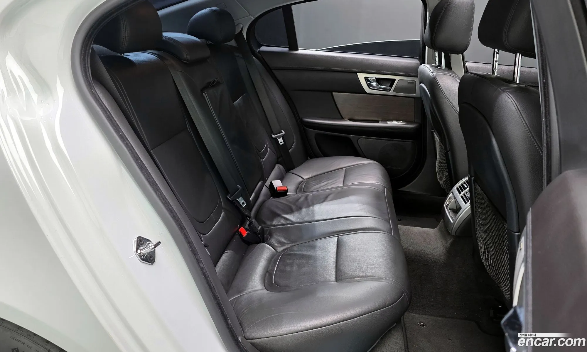 Jaguar XF 2014 — 7