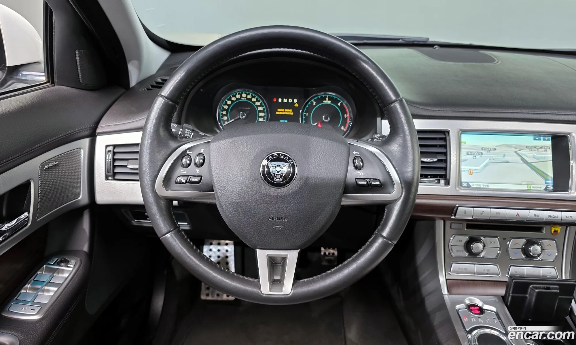 Jaguar XF 2014 — 20