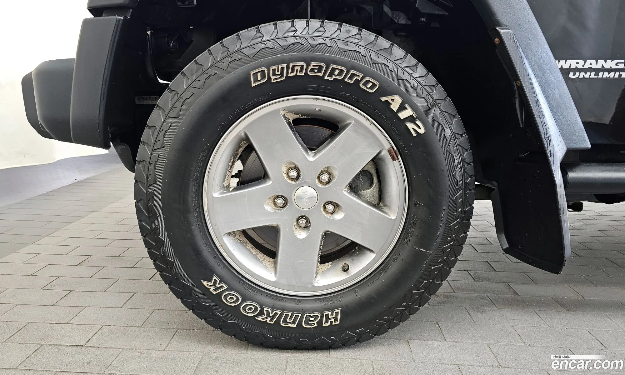 Jeep Wrangler 2011 1J4BA6H50BL628452 — 13