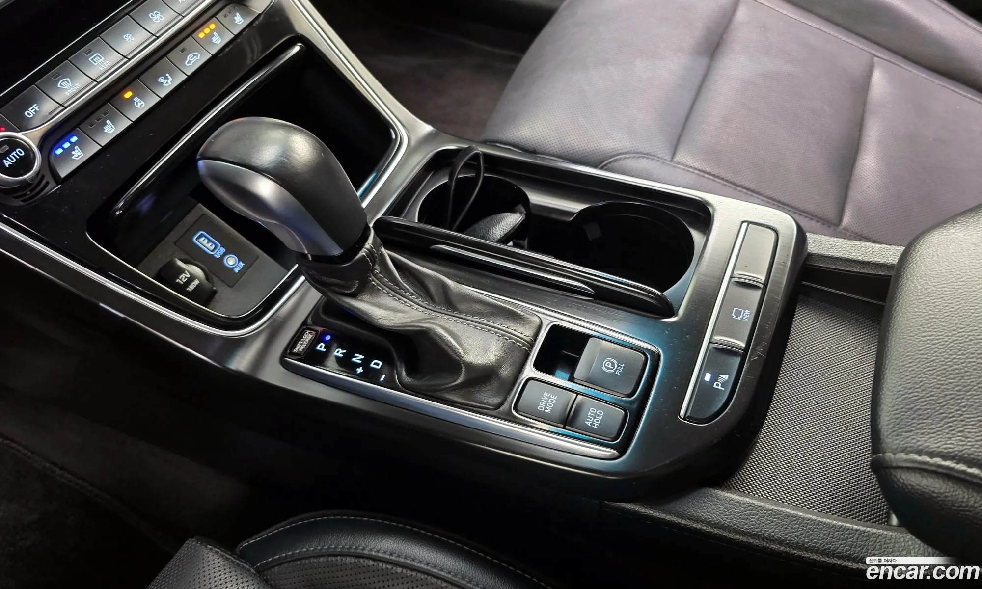 Hyundai Grandeur IG 2018 — 15